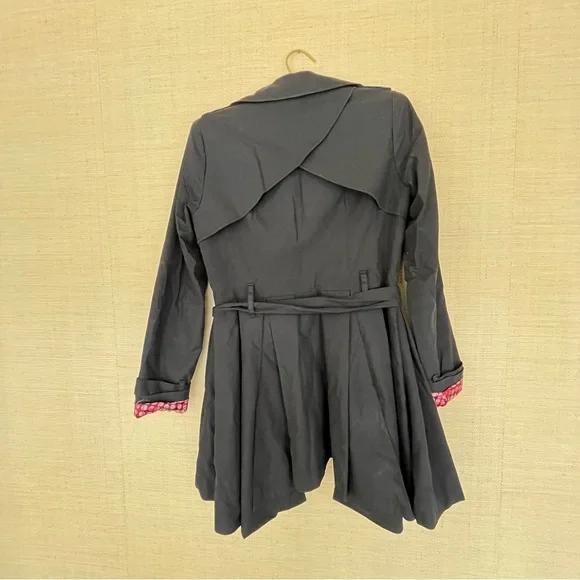 Peplum Trench/rain coat - Picture 7 of 13